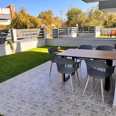Three Cats Apartment Nikiti  Exterior foto