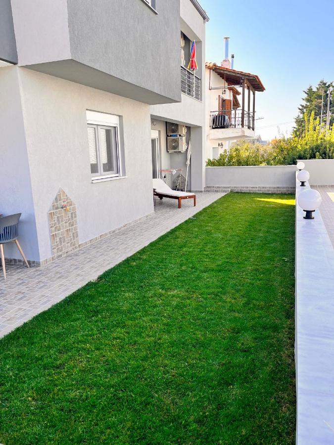 Three Cats Apartment Nikiti  Exterior foto
