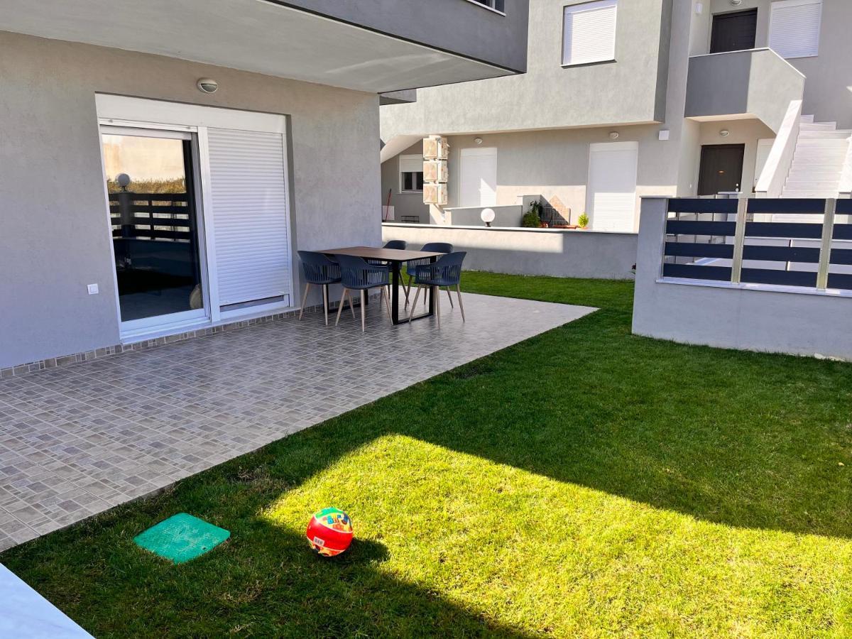 Three Cats Apartment Nikiti  Exterior foto